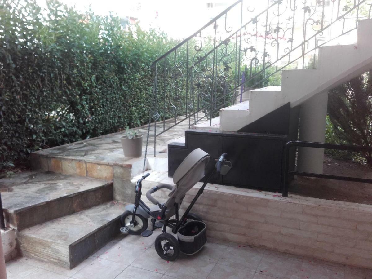 Solmar House Apartment Flogita Bagian luar foto